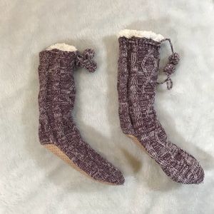 Women’s cozy house shoes